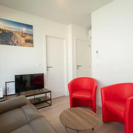 New Dahlia 8 With Parking By Interhome *